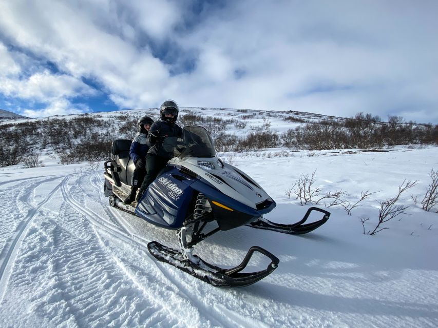 Reykjahlid: Snowmobile Adventure by Lake Mývatn - Included Amenities