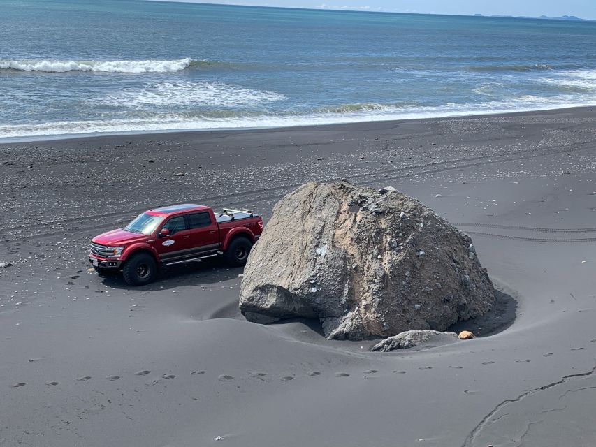 Reykjavík: South Coast Guided Day Trip by Jeep With Transfer - Discovering Skógafoss Waterfall