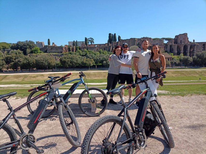 Rome: Piazza Venezia E-Bike Rental - Rental Process