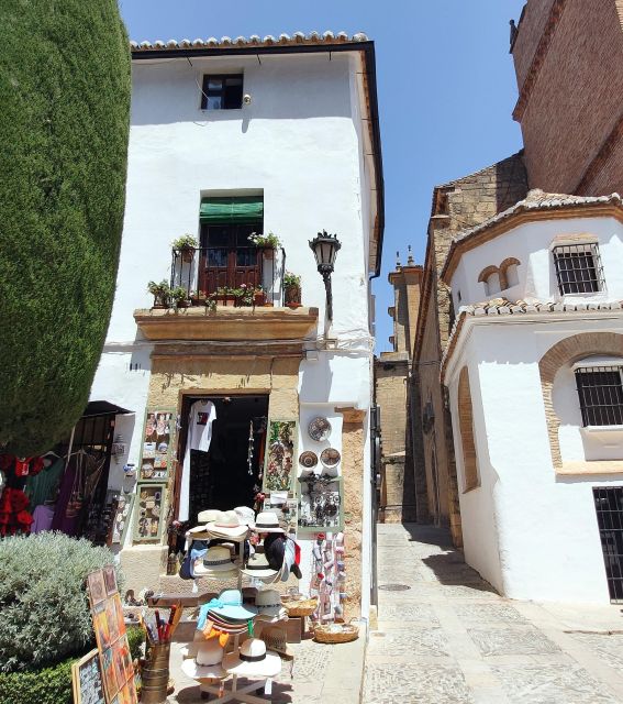 Ronda, the Dreamt City: Private Walking Tour - Rondas History and Architecture