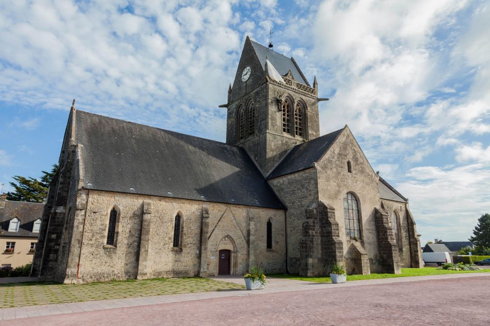 Rouen: American Landing Beaches Discovery Private Tour - Accessibility Features