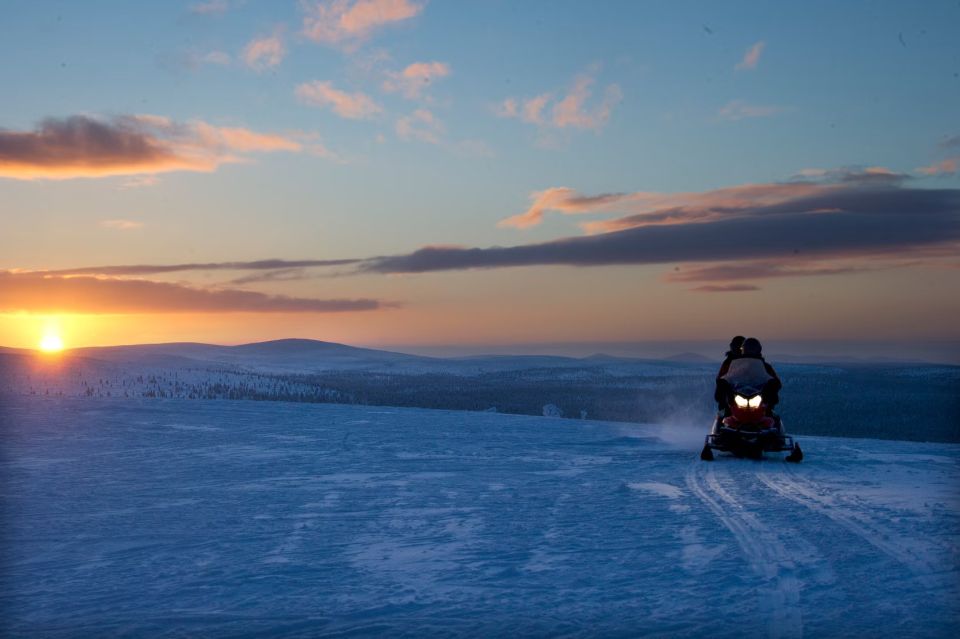 Rovaniemi: Northern Lights Snowmobile Tour - Inclusions and Equipment