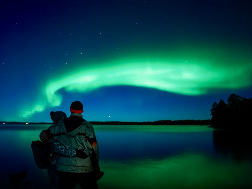 Rovaniemi: Private Tour With Guaranteed Northern Lights - Cultural Insights From Local Guides