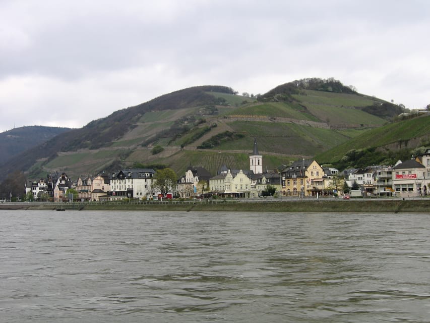 Rüdesheim Am Rhein: Christmas Boat Cruise on the Rhine - Frequently Asked Questions