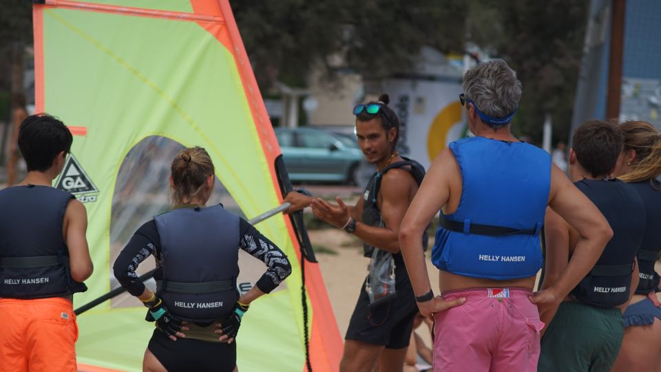 S'Agaró - Costa Brava: 2-hour Windsurfing Lesson - Included Equipment