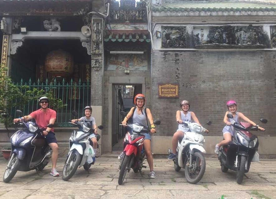 Saigon Sightseeing by Motorbike - Saigon Central Post Office