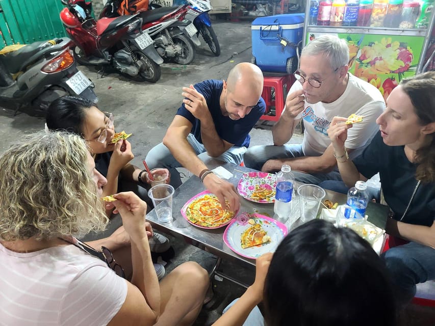 Saigon Street Food By Motorbike/Car - Navigating Saigons Traffic