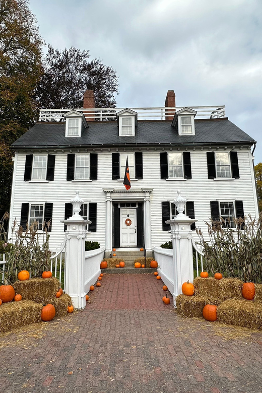 Salem, MA: Hocus Pocus Movie Guided Walking Tour - Important Meeting Information