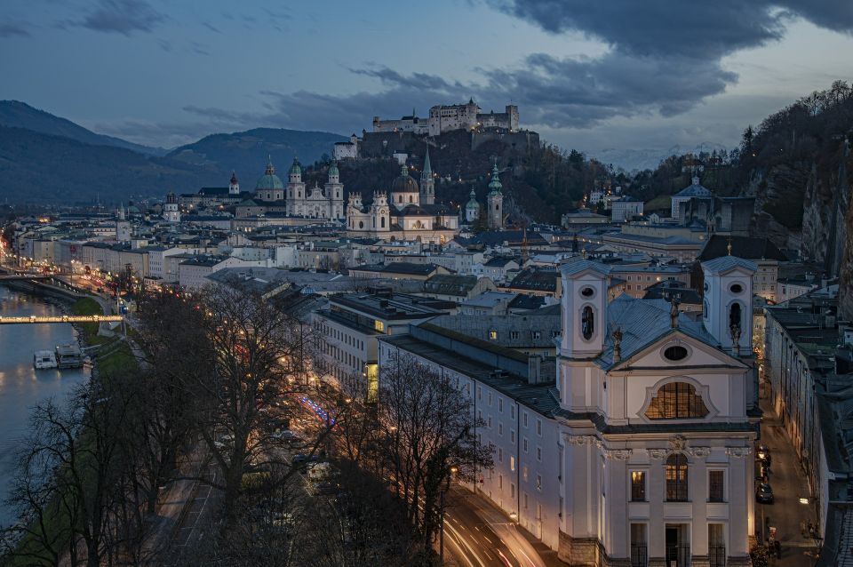 Salzburg - Historic Guided Walking Tour - Experience the Guided Tour