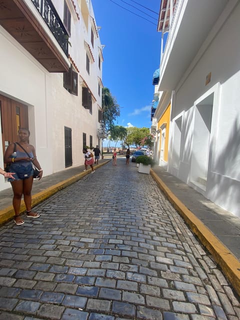 San Juan: History, Legends, & Highlights Guided Walking Tour - Starting Point and Key Sites