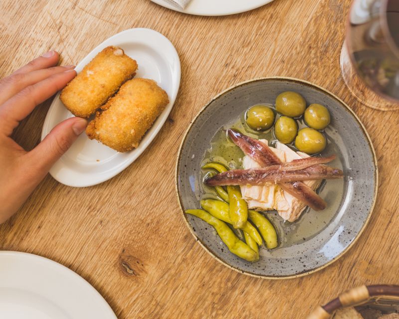 San Sebastián: Pintxos (Tapas) Tour for Open Groups - Inclusions and Meeting Point