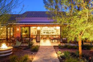 Sands Hotel and Spa - Dining Options