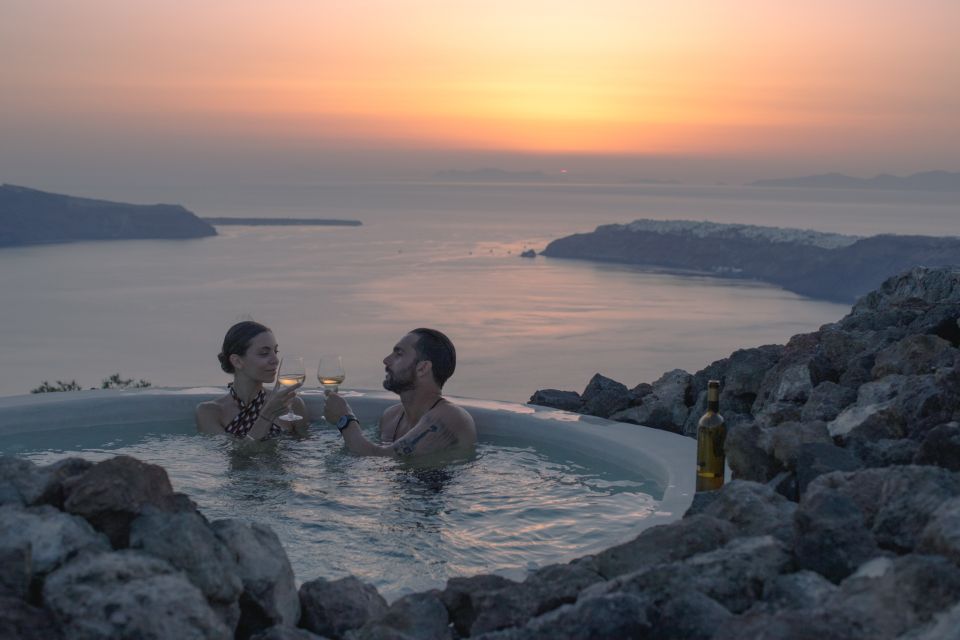 Santorini: Volcanic Hot-Tub Experience With Caldera Views - Important Information