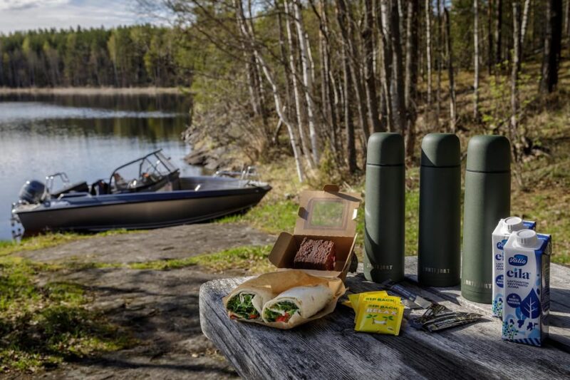 Savonlinna: Evening Photography Tour on Lake Saimaa - What to Bring