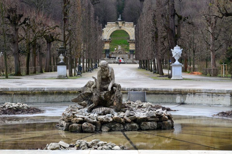 Schönbrunn Palace & Gardens Tour - Tour Logistics