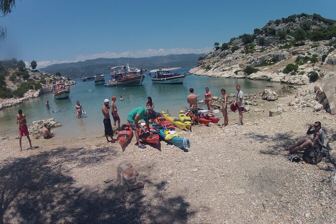 Sea Kayak Tour Over the Sunken City of Kekova Kas - Group Size and Fitness