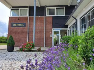 Seehotel Oostkapelle - Guest Reviews and Feedback