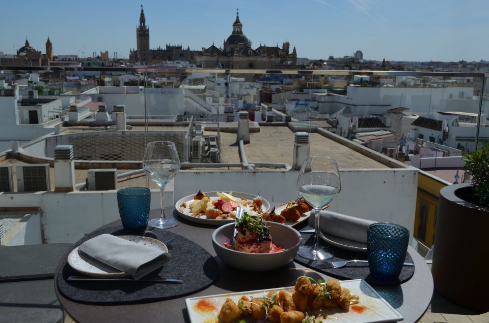 Seville: Alcazar Guided Tour With VR City Tour & Roof Lunch - Itinerary: Roof Restaurant Lunch