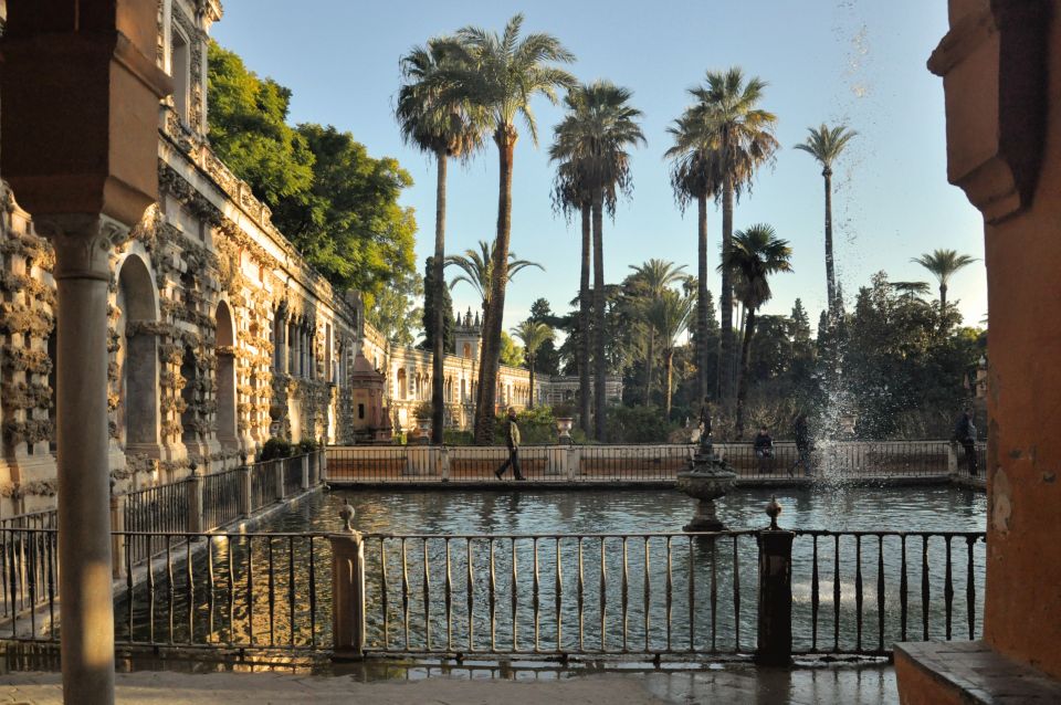 Seville: Alcázar Skip-the-Line Tickets and Guided Tour - Customer Reviews and Ratings