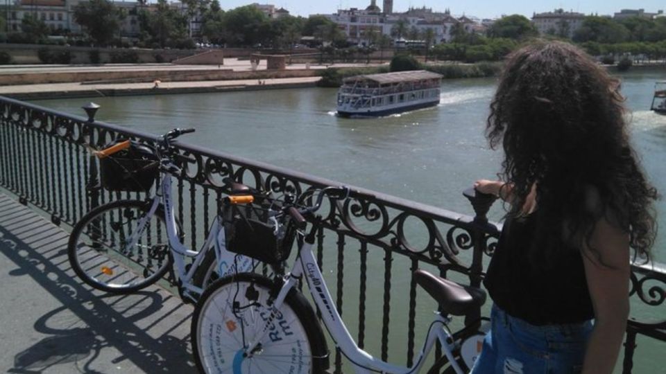 Seville City Bike Tour: Top Sevilles Monuments - Important Information