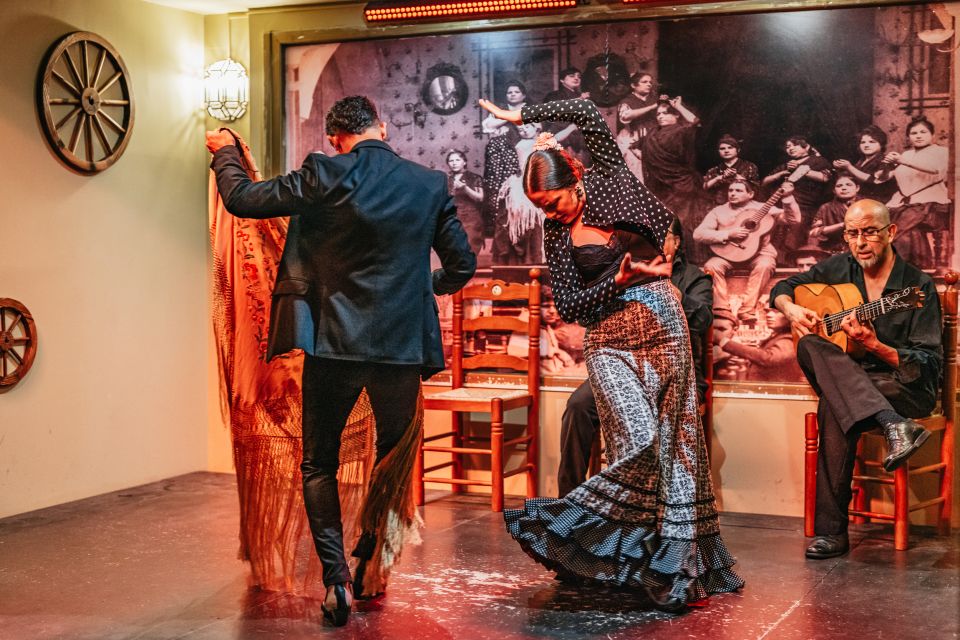 Seville: Flamenco Show With Andalusian Dinner at La Cantaora - Chef-Suggested Menu Option