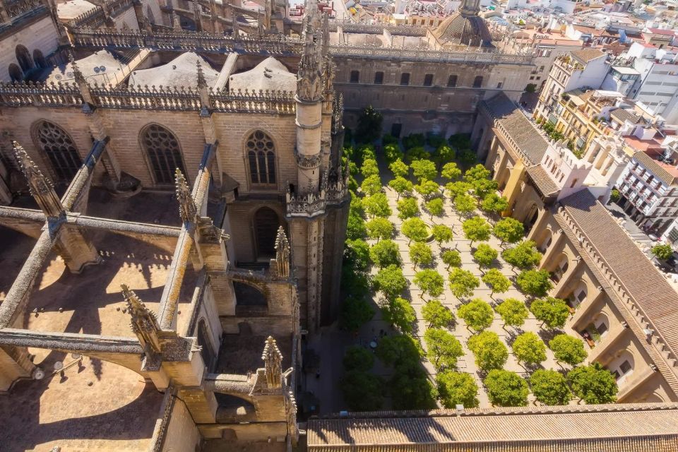 Seville: Guided Tour to the Royal Alcazar & Cathedral - Tour Inclusions