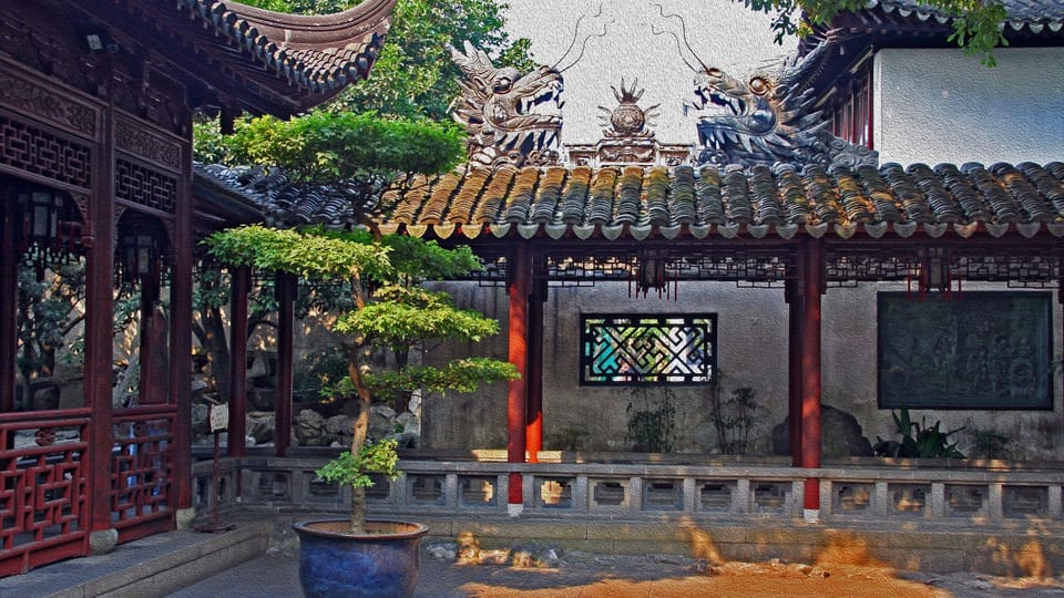 Shanghai: Yu Garden Entry - Visitor Experience