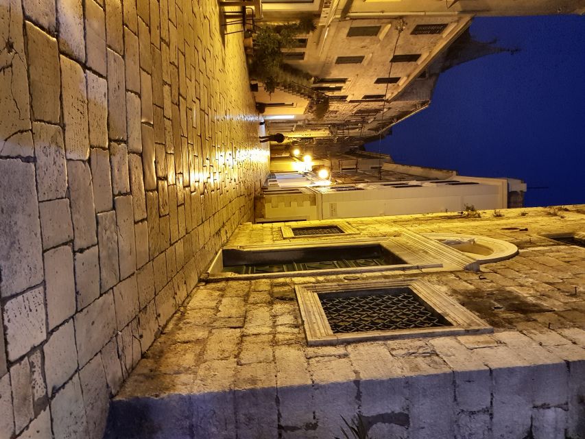 Sibenik: Guided Evening Walking Tour - Guided Tour Experience