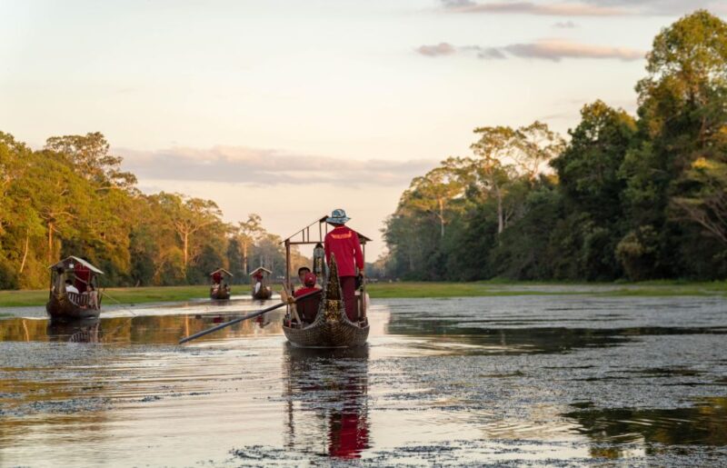 Siem Reap: Angkor Twilight & Boat Vespa Adventure - Important Information