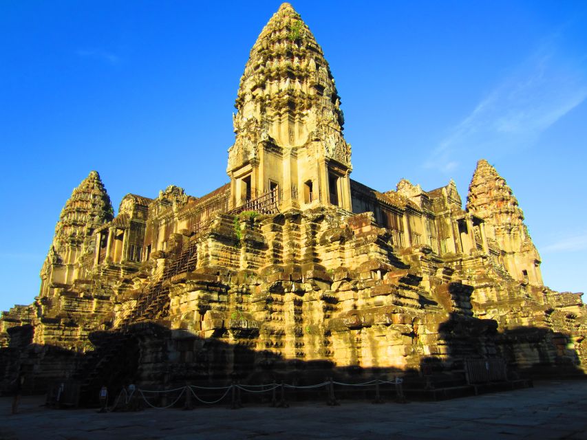 Siem Reap: Angkor Wat Small-Group Historical Day Tour - Important Information