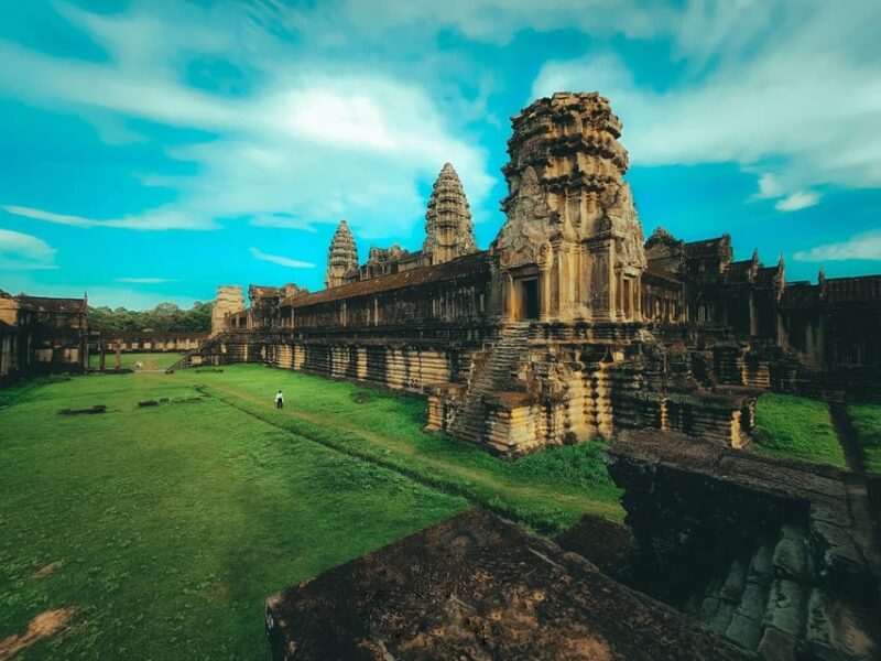 Siem Reap: Angkor Wat: Small-Group Sunrise Tour - Whats Included in the Tour