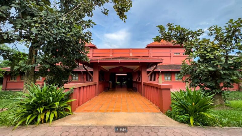 Siem Reap: Preah Norodom Sihanouk-Angkor Museum & Round Trip - Visitor Experience