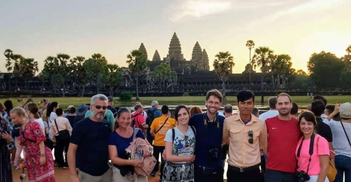 Siem Reap: Small Group Tour 1 Day at Angkor With Sunrise - Important Information