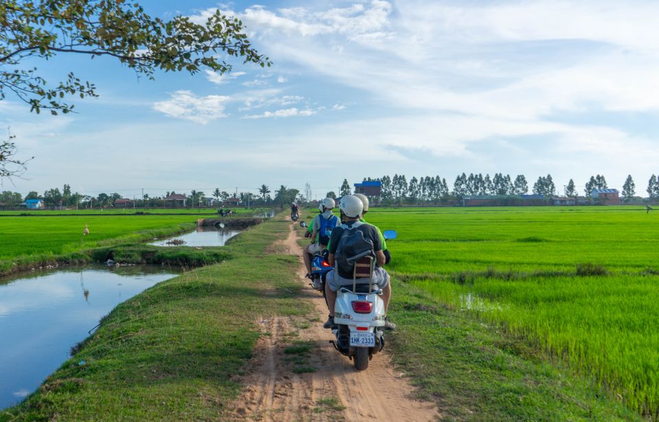 Siem Reap: Sunset Guided Vespa Tour & Local Villages - Important Information