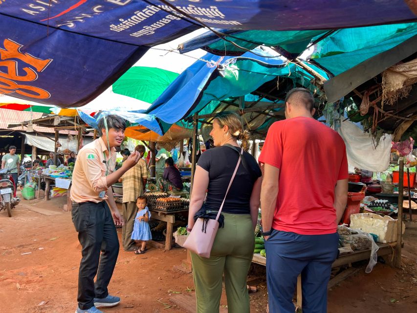 Siem Reap: Temple Tour With Angkor Wat Sunrise and Breakfast - Breakfast and Local Cuisine