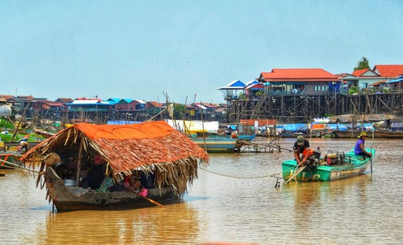 Siem Reap: Tonle Sap Floating Village & Lotus Silk Farm - Exploring Lotus Silk Farm