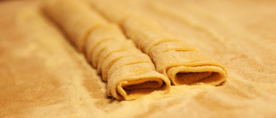 Siena: Traditional Tuscan Cooking Class With Fresh Pasta - Meet the Chef