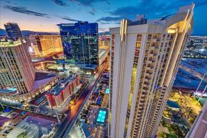 SIGNATURE MGM TOP 38th FLOOR PENTHOUSE, BEST DELUXE BALONY STRIP VIEW SUITE, NO RESORT FEE, FREE VALET, SHORTEST WALK 2 MGM - Policies and Regulations