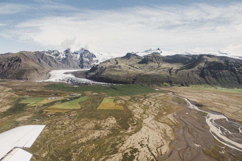 Skaftafell Nature Reserve: Highlights Scenic Airplane Tour - Meeting Point Information