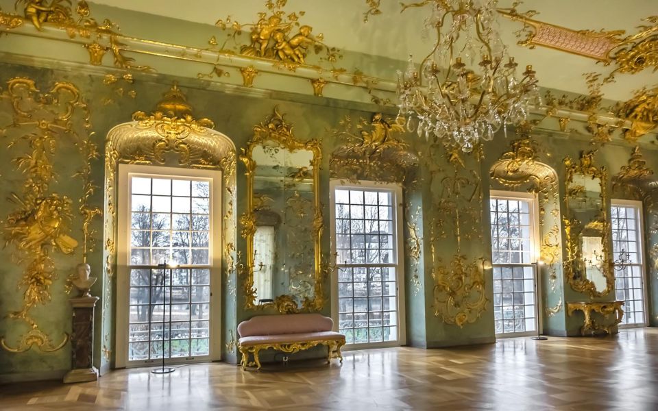 Skip-the-line Charlottenburg Palace Private Tour & Transfers - Tour Options Available