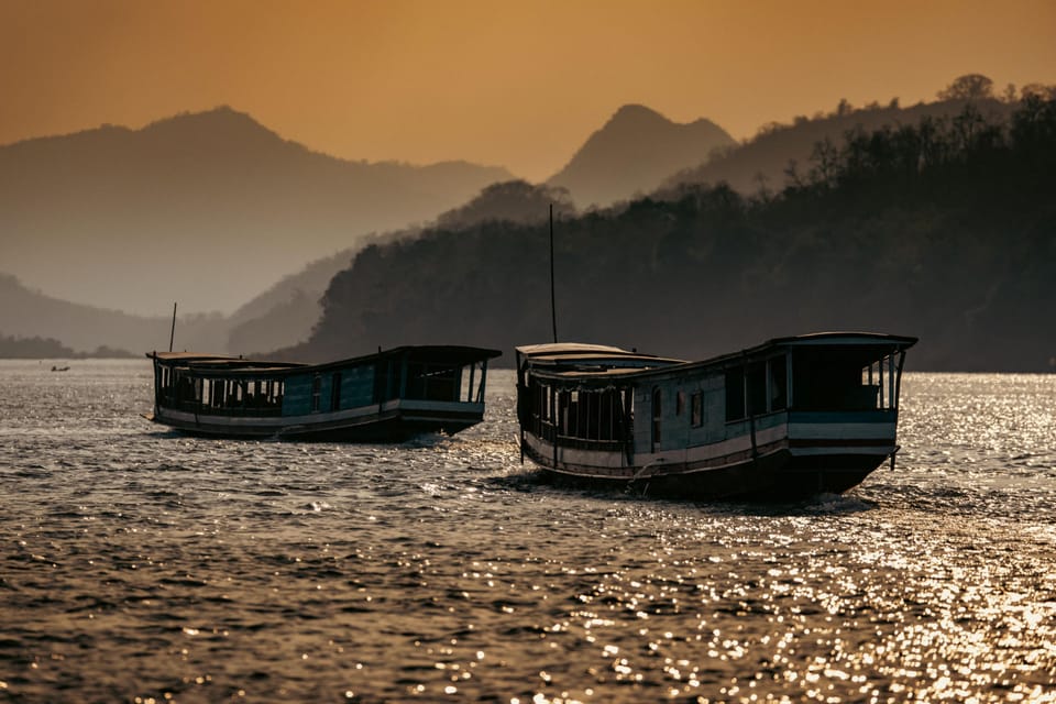 Slow Boat Ticket Laos By SlowBoat Station Huaysai,Laos - Transportation Considerations