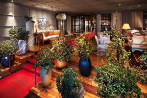 SLS Hotel, a Luxury Collection Hotel, Beverly Hills - Spa Services