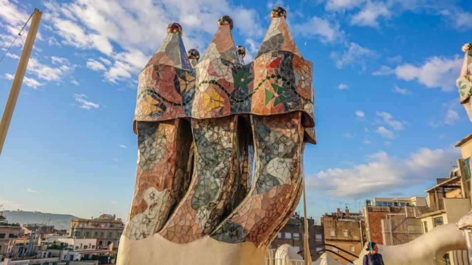 Small Group Modernism in Barcelona Walking Tour - Casa Batlló