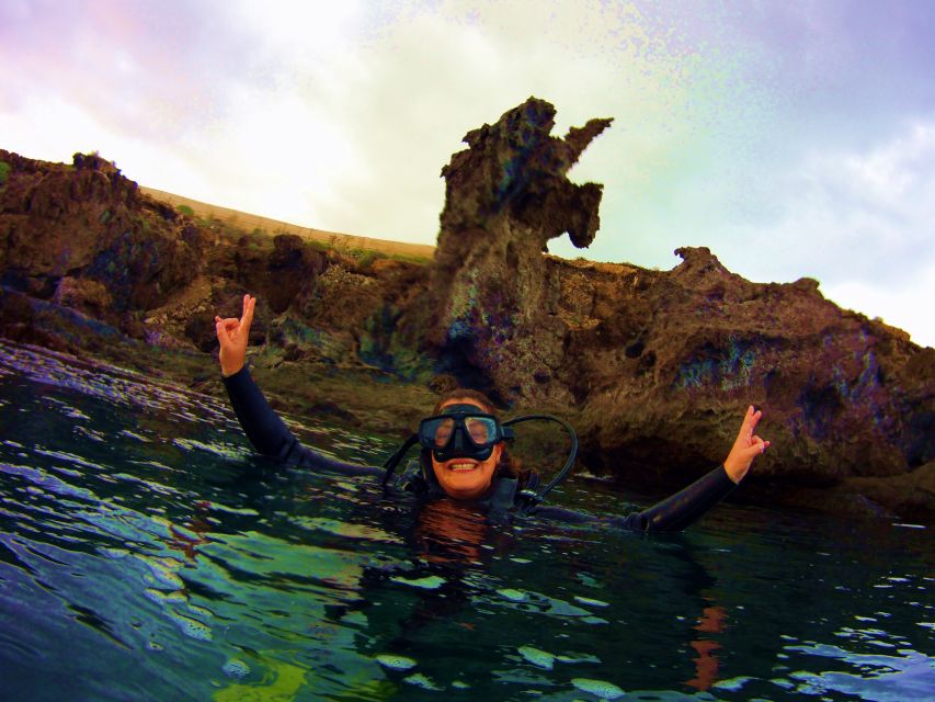 Snorkeling in a Volcanic Bay - Participant Requirements