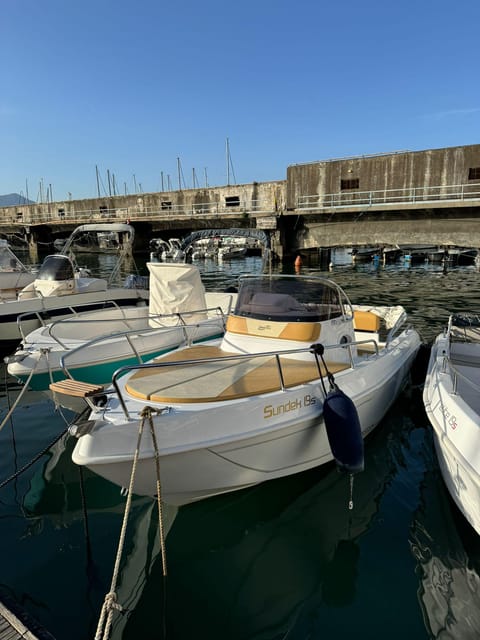 Sorrento: Boat Rental Without a License, Sail to Capri - Exploring Capri and Surrounding Areas