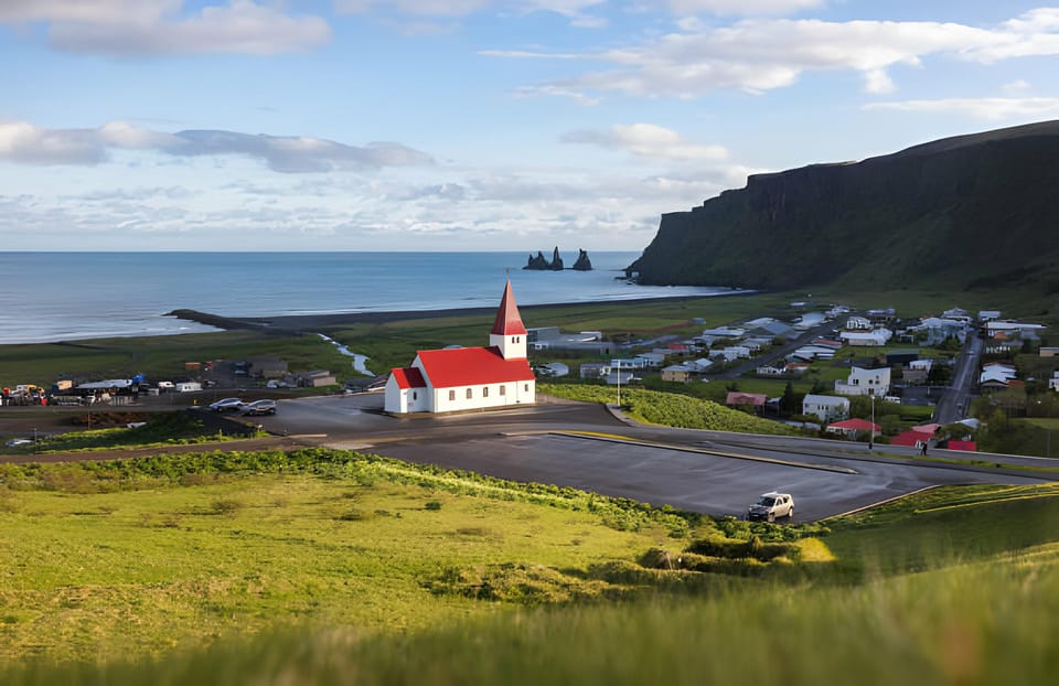 South Coast + Jökulsárlón + Diamond Beach Private Tour - Tour Experience and Features