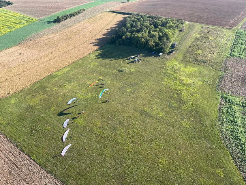 South of Paris: Paramotor Discovery Flight - Meeting Location