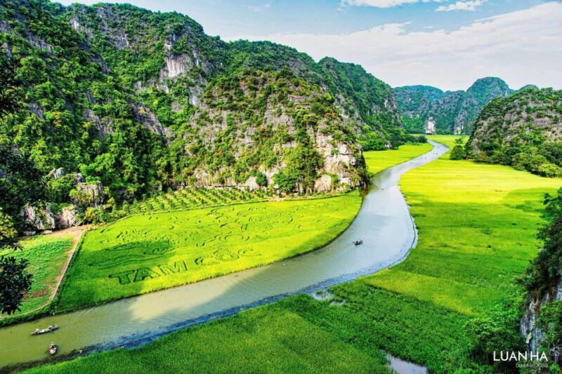 Southeast Asia 23-day: Vietnam, Cambodia & Thailand - Group & Accessibility