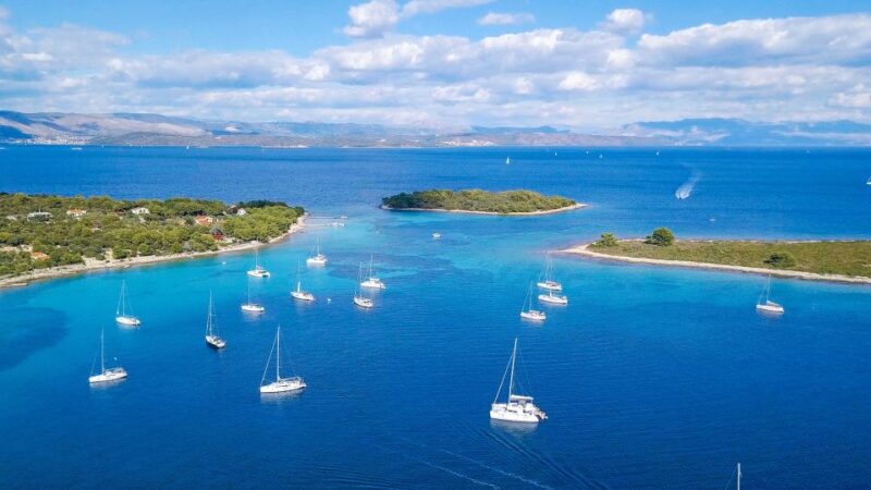 Split: Blue Lagoon and ŠOlta Boat Tour With Lunch and Drinks - Inclusions and Exclusions