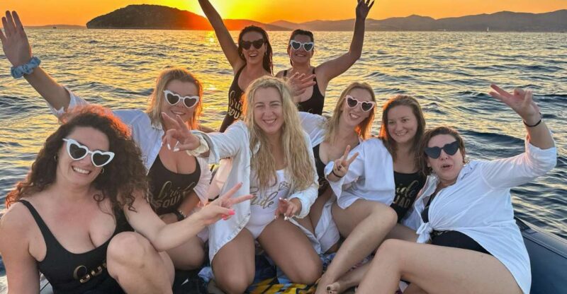 Split: Sunset Boat Tour With Snorkeling Gear - Inclusions